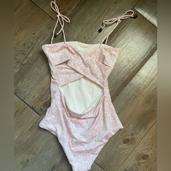 never worn Palmacea one-piece patterned swimsuit, size s - Picture 3 of 3